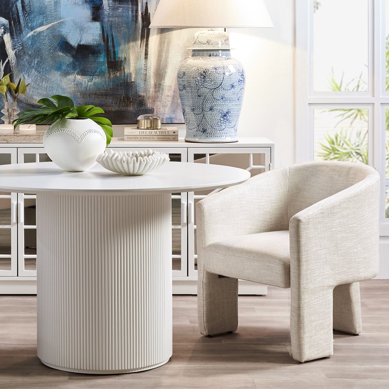 ARLO Dining Table in living