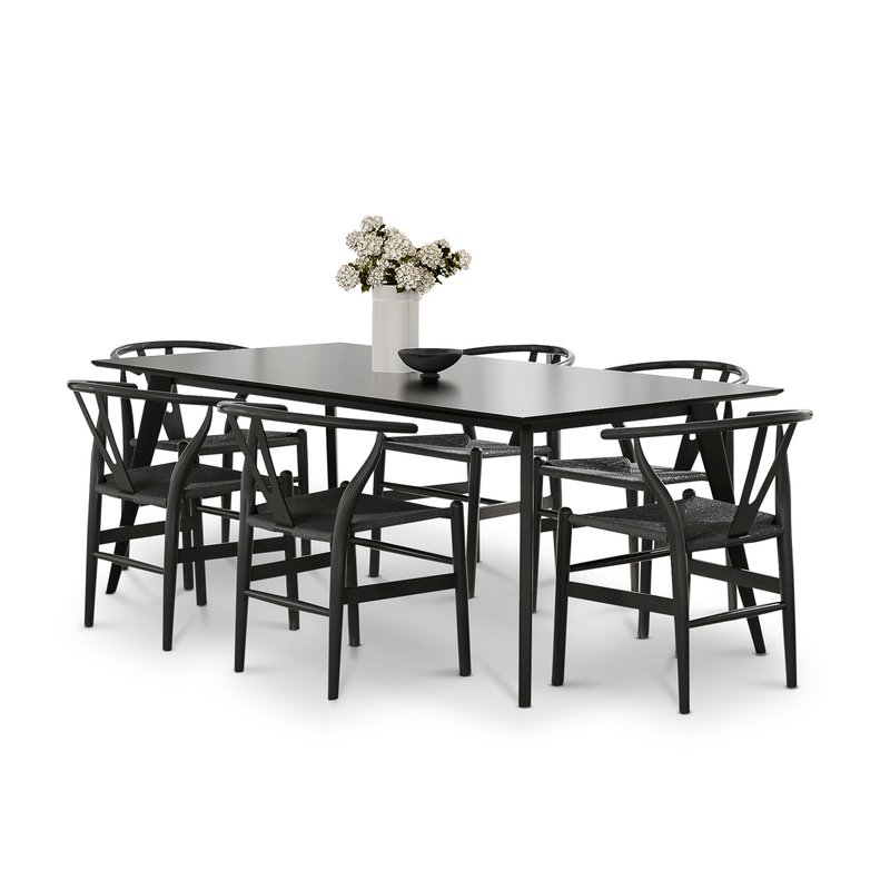 BRUNO ARATA Dining Set png
