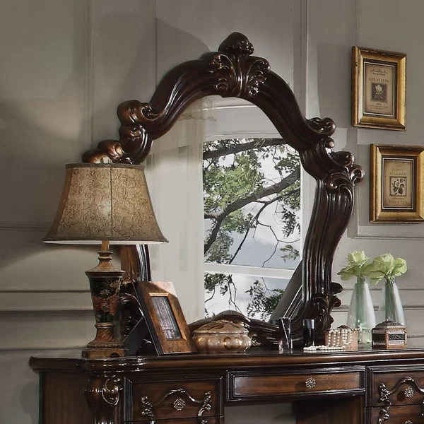 Carvajal Vanity mirror closeup