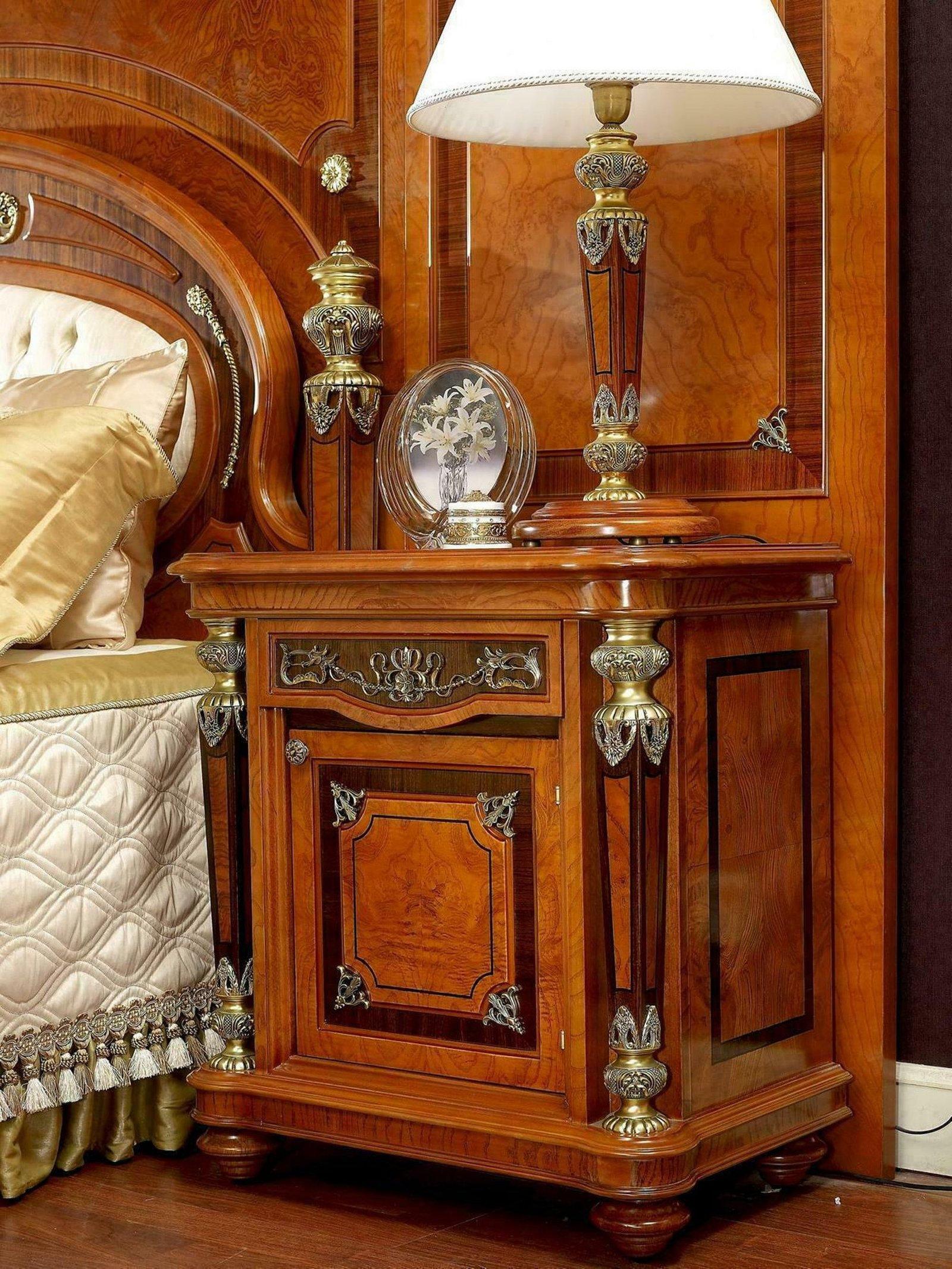 Complete Bedroom Luxury Antique Bed closeup view