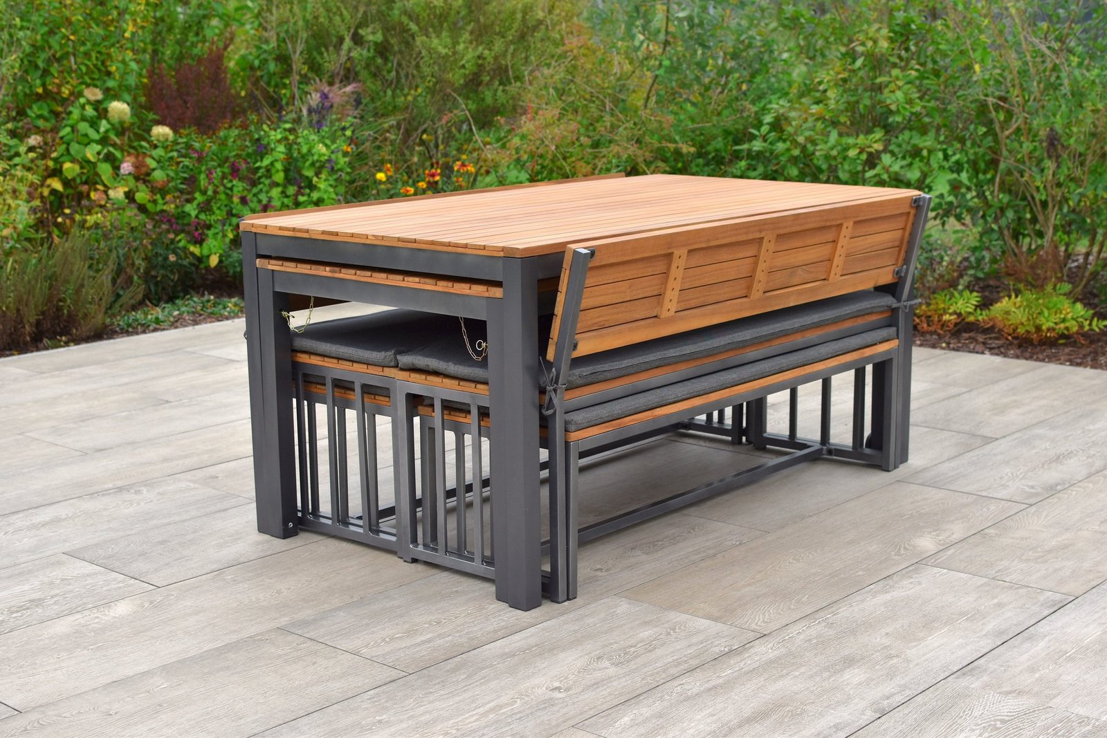 Garden dining group 10 pieces benches tables all together